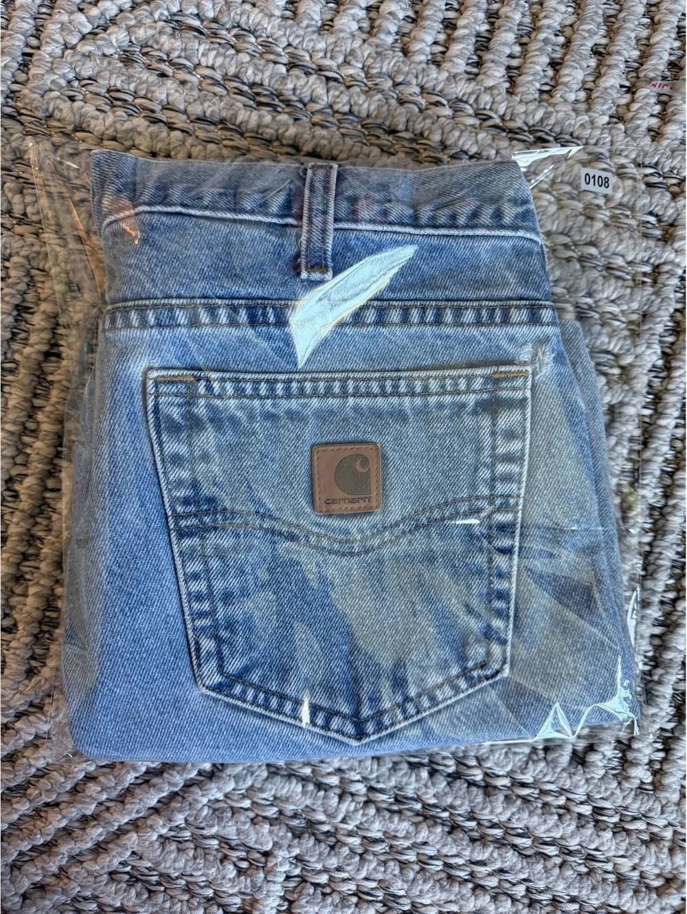 Men’s Carhartt B18-DST Traditional Fit shorts Darkstone 33 size.